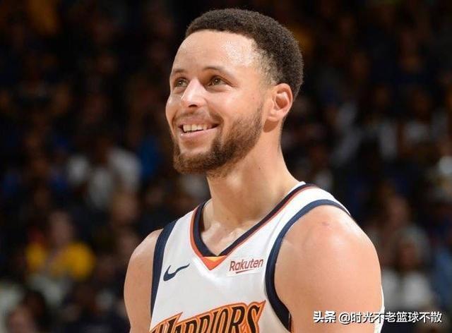 现役人气最高斯蒂芬•库里